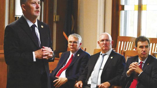 Justices stop at courthouse as a part of summer tour