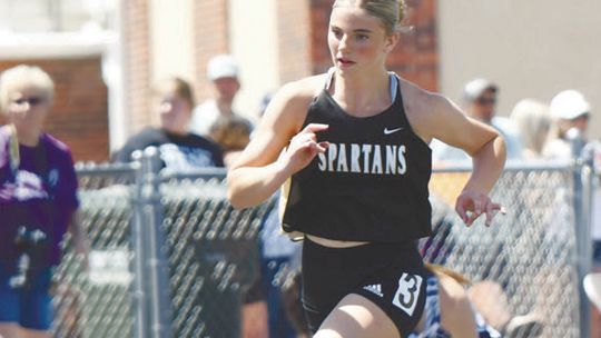 Two Spartans punch tickets to state track
