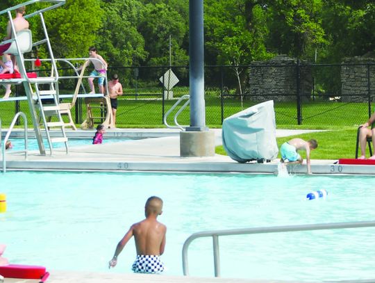 LOUP CITY PUBLIC SWIMMING POOL