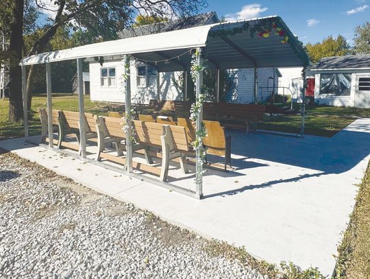 New picnic shelter “a hit” at historical society