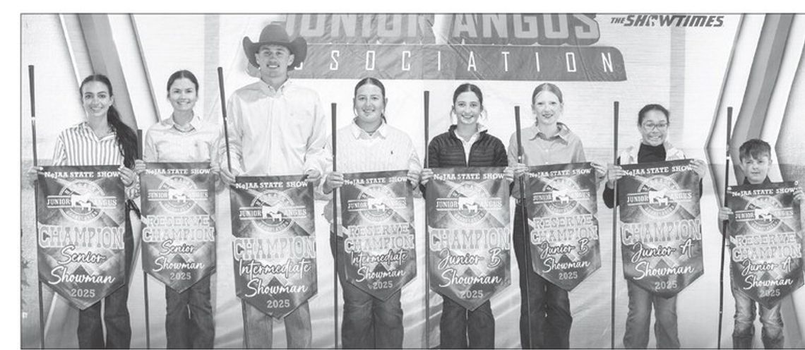 Area showmen compete in Junior Angus show