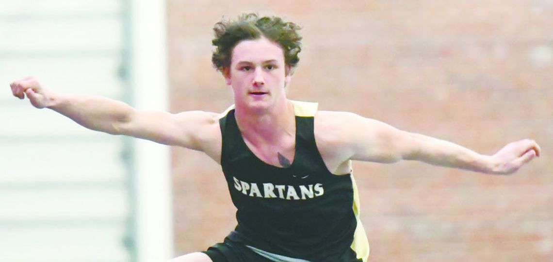 SPARTANS OPEN SEASON AT UNK SPARTANS OPEN SEASON AT UNK