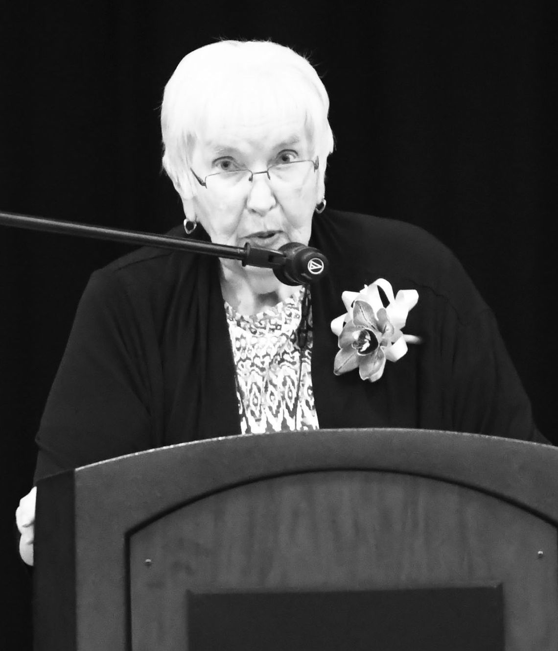 Two inducted into Wall of Fame at commencement